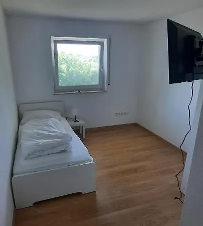 Penzini Xxl-apartment Mit Blick Ins Gruene 8 Personen * Rheinstetten