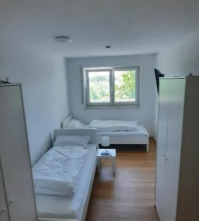 Penzini Xxl-apartment Mit Blick Ins Gruene 8 Personen Apartmán Rheinstetten
