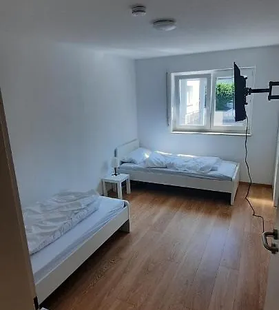Penzini Xxl-apartment Mit Blick Ins Gruene 8 Personen Rheinstetten