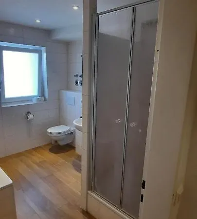 Penzini Xxl-apartment Mit Blick Ins Gruene 8 Personen * Rheinstetten